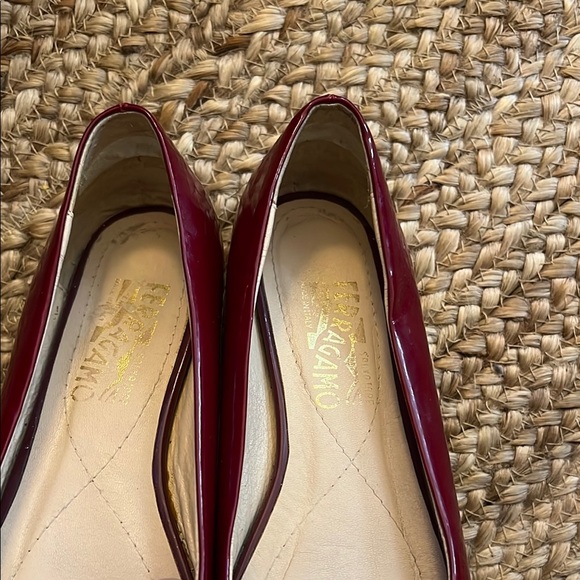Salvatore Ferragamo Dark Red Flats with Gold Bow - Picture 4 of 7
